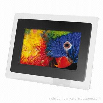 Digital photo frame with high definition